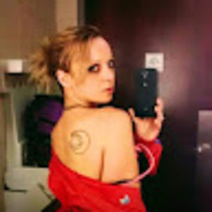 Meet your Posher, Jillian